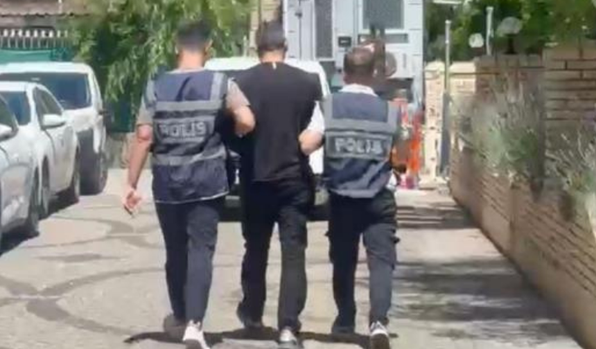Kız arkadaşını döverken araya giren genci öldürmüştü: 50 yıl cezası bulunan firari Eskişehir'de yakalandı