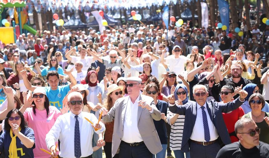 Odunpazarı’nda Tepreş coşkusu: Kırım Tatar kültürü geleneksel şenlikle yaşatıldı