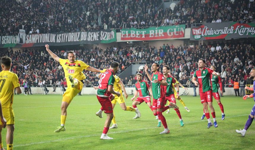 Hareketli geçecek