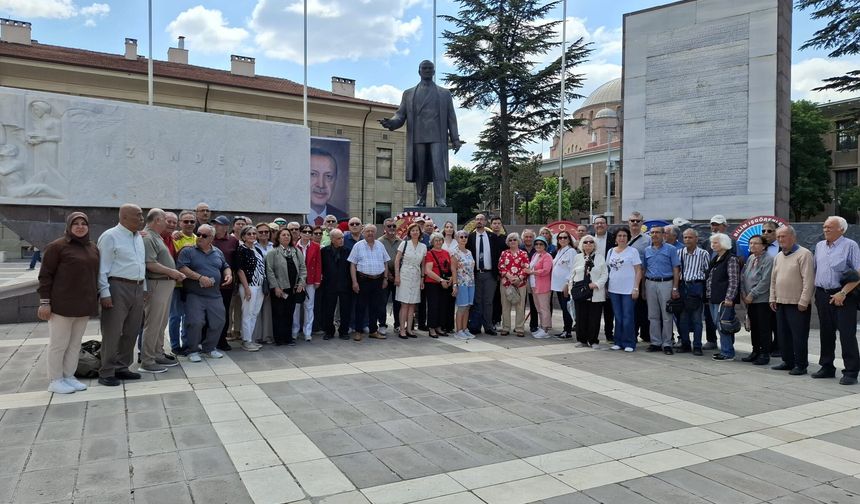 Atatürk’ün Eskişehir’e gelişinin yıl dönümünde ortak açıklama: Cumhuriyetin aydınlık yüzünden vazgeçmeyeceğiz