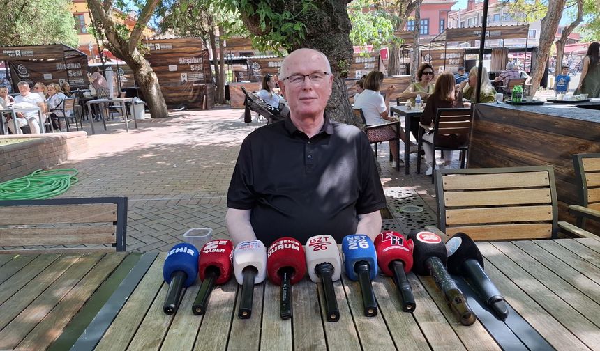 Kazım Kurt’tan iktidara tepki: “Eskişehir’e hizmet etmek istemiyorlar”