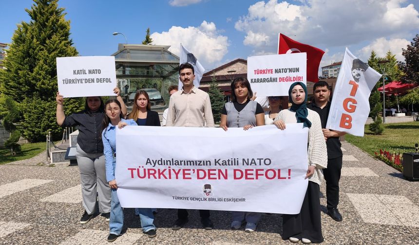 TGB Eskişehir’den Uğur Mumcu Parkı’nda NATO karşıtı açıklama