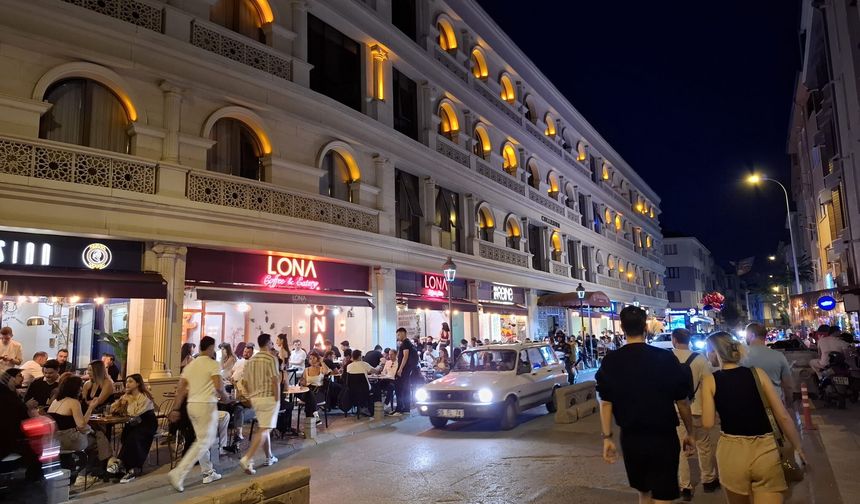 Eskişehir’in gözde sokağında esnaf tek ses oldu: Dernek kurup çözüm istediler!
