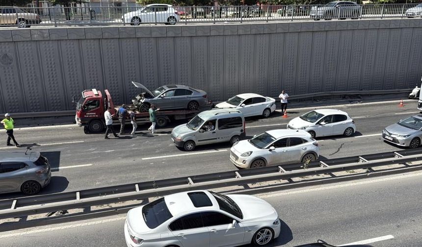 Eskişehir'de zincirleme kaza: 2 yaralı