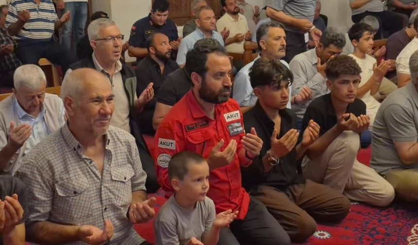 Seyitgazi'de orman şehitleri dualarla anıldı