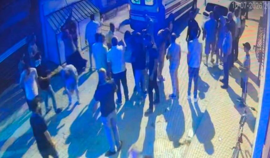 Eskişehir'de 2'si polis 9 kişinin yaralandığı kavganın görüntüleri ortaya çıktı