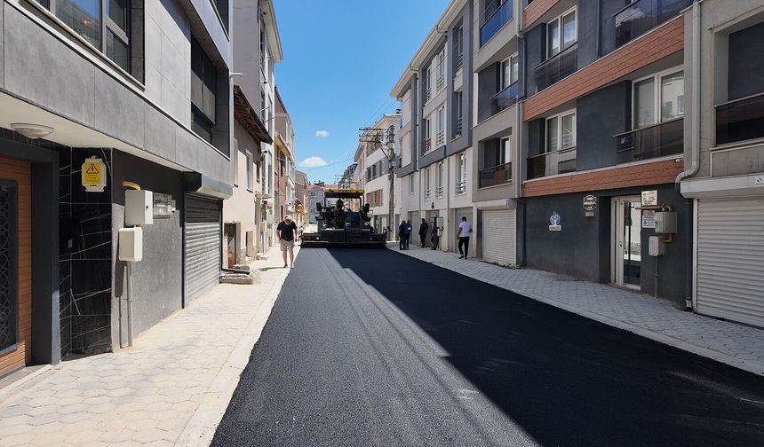 Eskişehir'in o mahallesinde asfalt mesaisi sürüyor