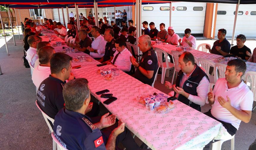 Eskişehir İtfaiyesi’nden şehit orman işçileri ve AKUT gönüllülerine vefa