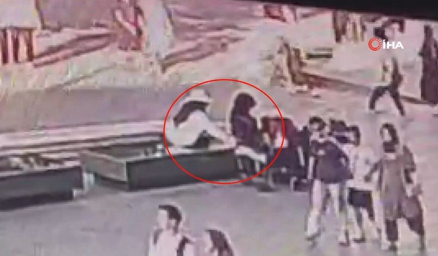 Fatih’te kadın hırsız bankta oturan vatandaşın çantasını böyle çaldı