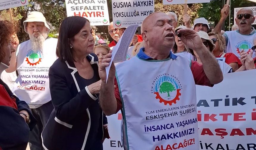 Eskişehir'de Emekli Eyleminde Jale Nur Süllü Krizi