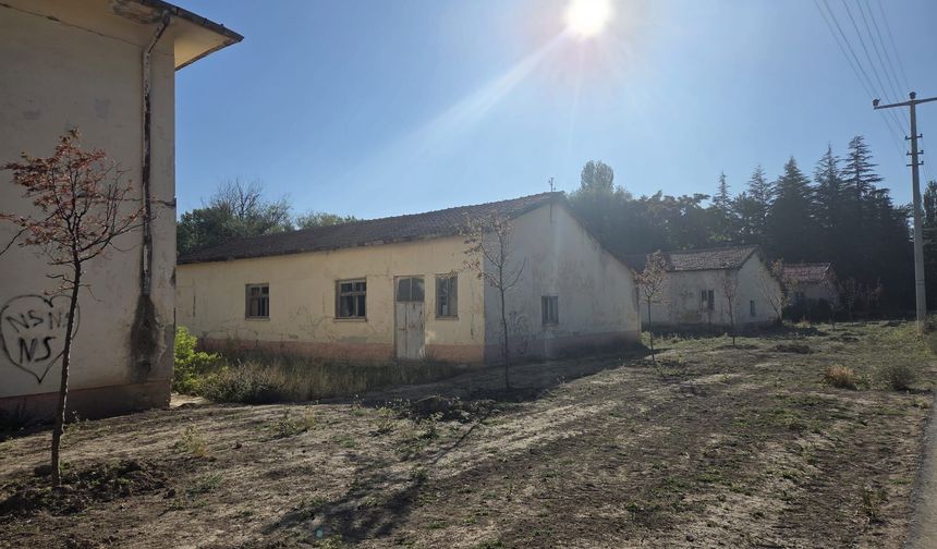 Eskişehir’de eğitim mirası alarmı: Eski Yunus Emre Anadolu Öğretmen Lisesi için destek çağrısı