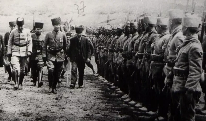 Can Hacıoğlu yazdı: Bir milletin yeniden doğuşu
