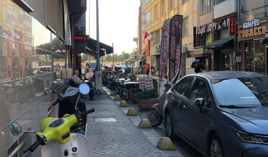 Eskişehir'de kafeler sokağa taştı: Vatandaş tepkili!