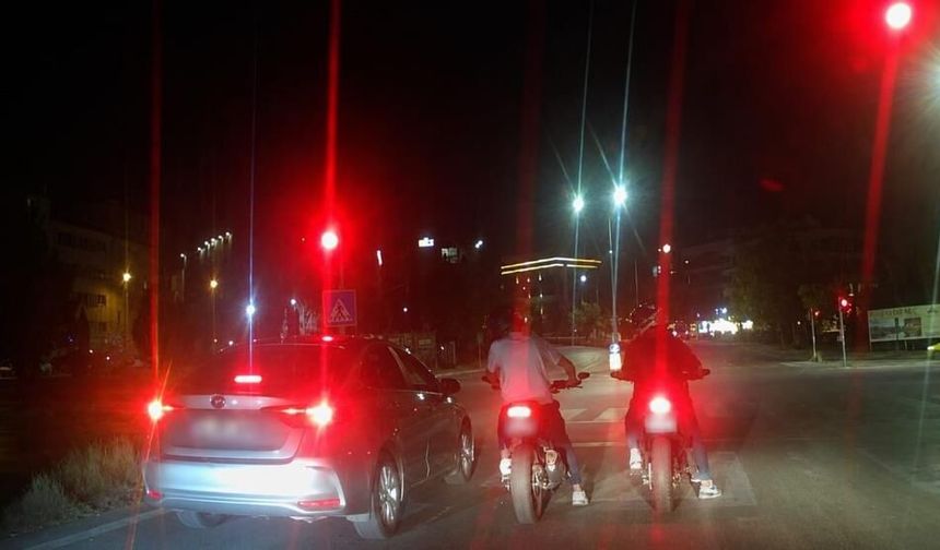 Eskişehir’de yürekleri ağza getiren görüntü: Trafikte makas attılar