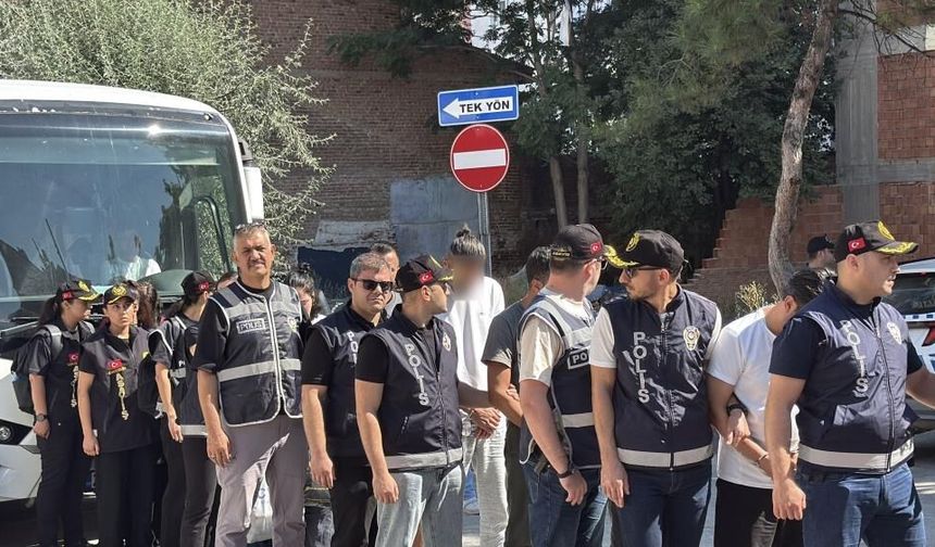 Eskişehir merkezli dev dolandırıcılık operasyonu: 90 şüpheli adliyeye sevk edildi