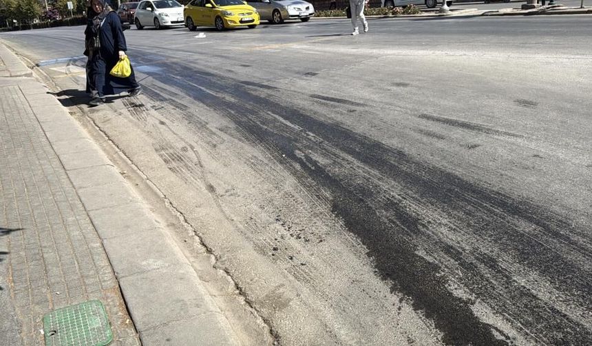 Eskişehir’de yolda tehlikeli anlar: Asfalt yağla kaplandı