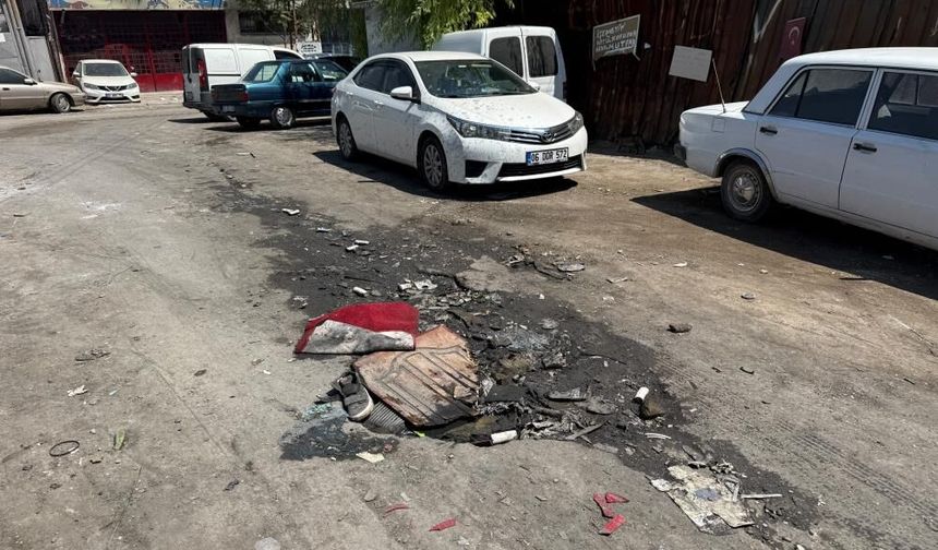 Eskişehir Küçük Sanayi Sitesi’nde derin çukurlar tepki çekiyor