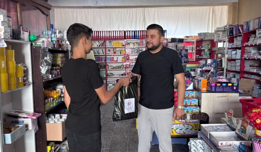 Sivrihisar Bakkallar Odası'ndan öğrencilere kırtasiye desteği