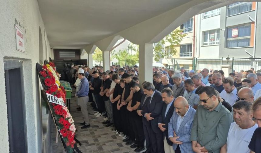 Rüveyde Altınkaynak son yolculuğuna uğurlandı