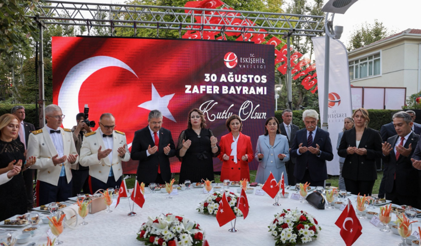 Eskişehir’de 30 Ağustos Zafer Bayramı resepsiyonu düzenlendi