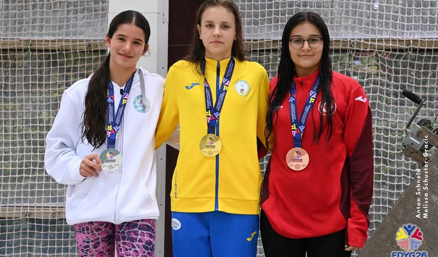 Eskişehir’in gururu İdil Bengisu’den Avrupa’da bir madalya daha