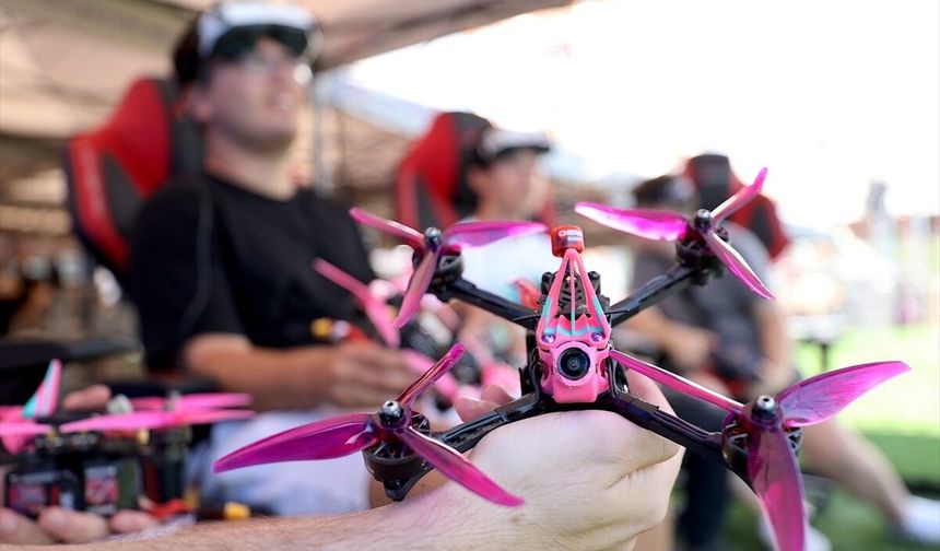 TEKNOFEST heyecanı Eskişehir’de: 20 takım şampiyonluk için yarışacak
