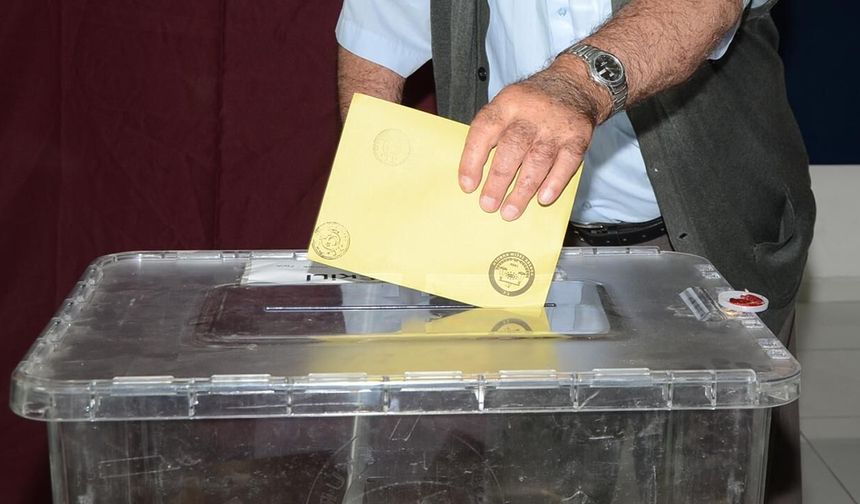 Mehmet Göktekin yazdı: Bir kere “evden kaçmış”, bir daha “kaçmam” diyor…