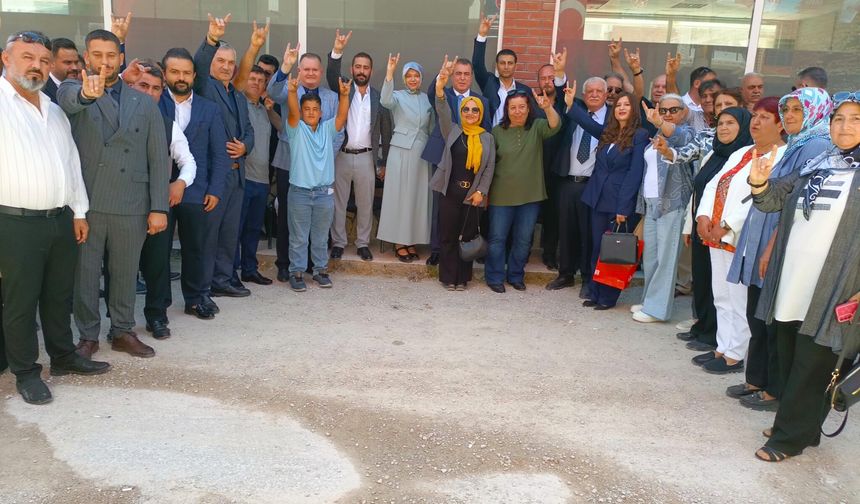 MHP Çifteler İlçe Teşkilatı'nda Mehmet Emin Yüce güven tazeledi