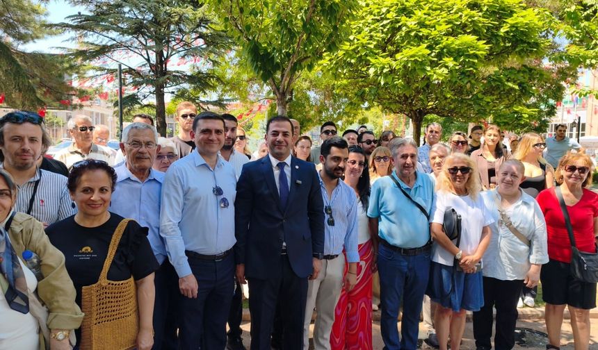 Talat Yalaz'dan Yeni Parti çıkışı: "Eskişehir'e damga vuracak"
