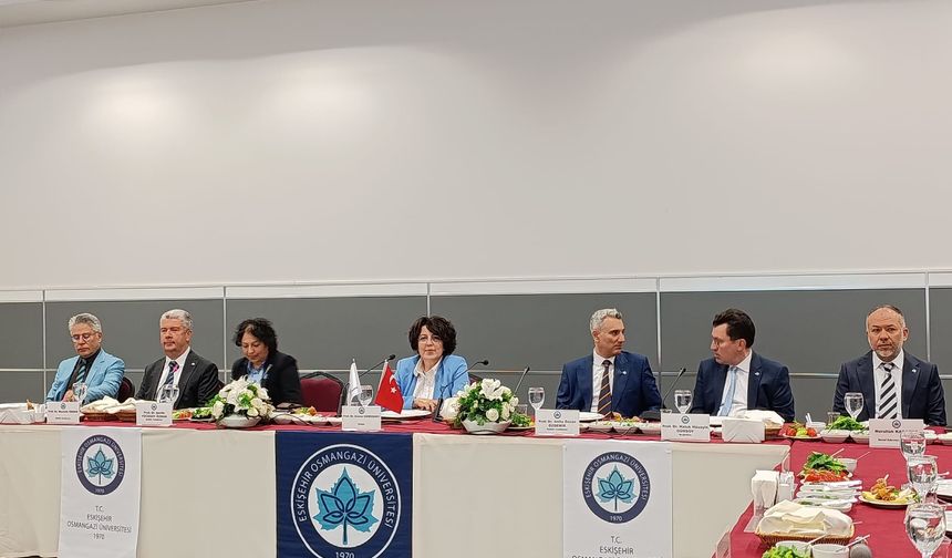 ESOGÜ yönetimi basın mensuplarıyla buluştu: Yeni hastane gündemde