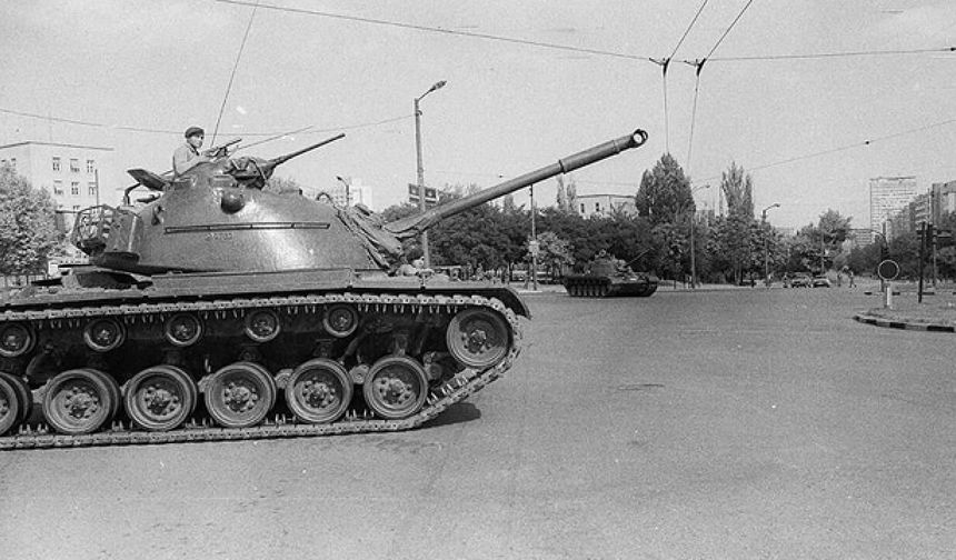 Can Hacıoğlu yazdı: 12 Eylül niye yapıldı?