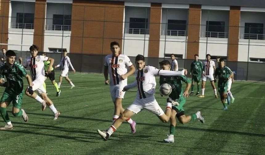 U 19'lar ilk hafta evinde