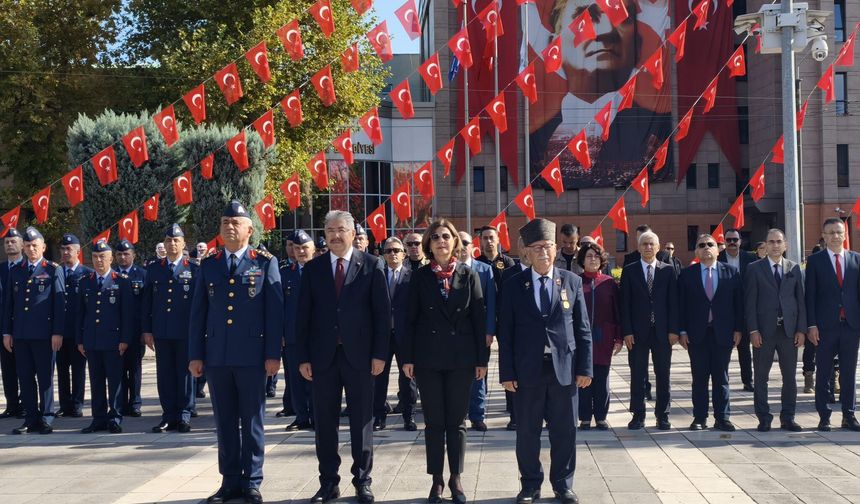 Eskişehir’de 19 Eylül Gaziler Günü anma programı düzenlendi