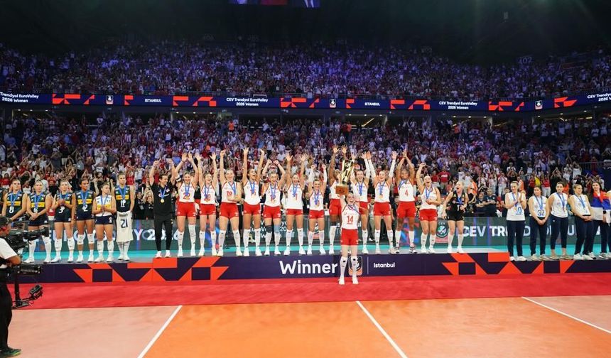 A Milli Voleybol Takımı, üst üste 2. kez Avrupa şampiyonu