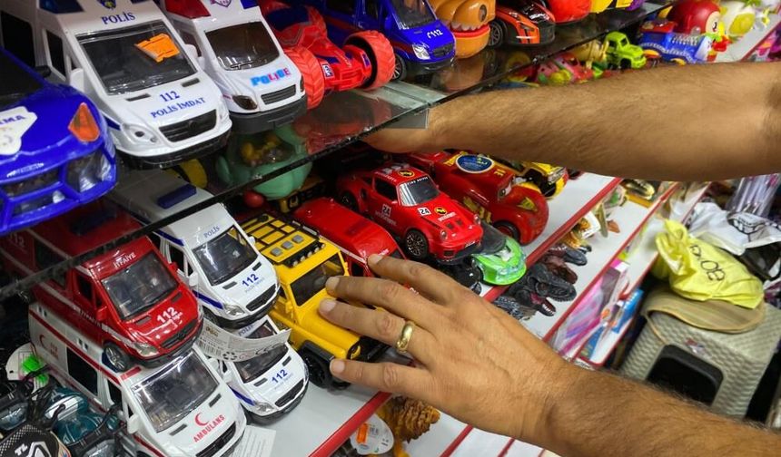 Eskişehirli esnaf açıkladı: Çocukların artık oyuncaklara ilgisi kalmadı