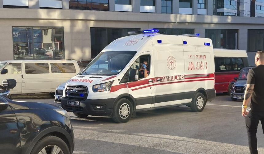 Eskişehir’de 12 yaşındaki çocuğa araç çarptı: Hastaneye kaldırıldı