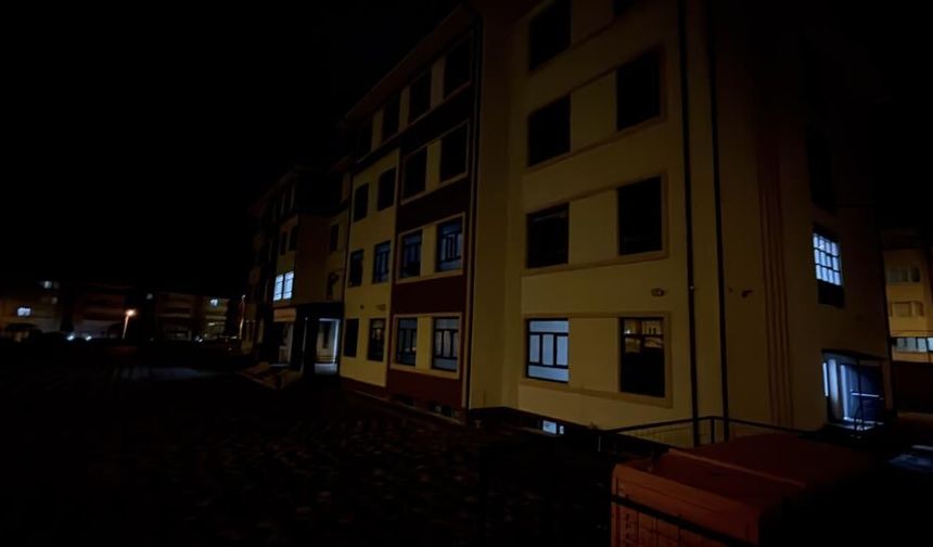 Eskişehir’de yapımı süren liseye gece baskını: 3 çocuk yakalandı