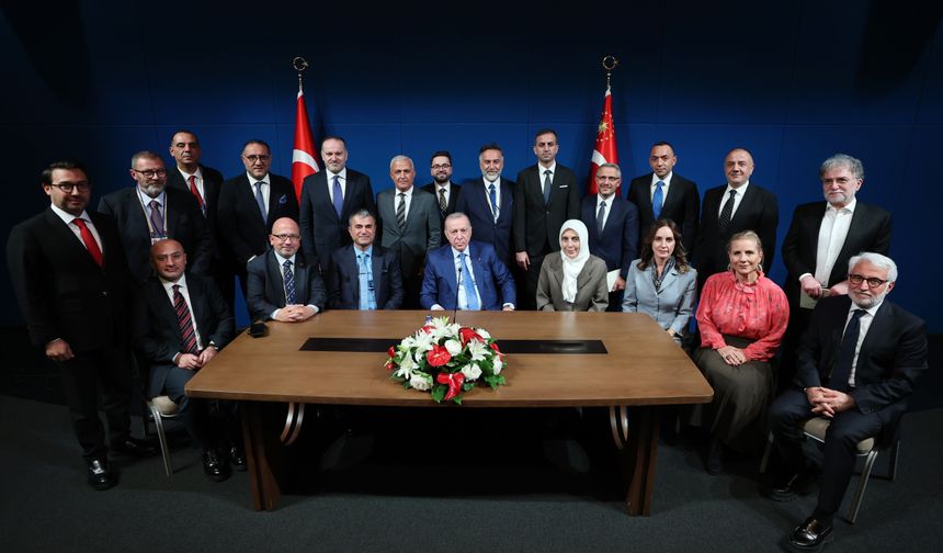 Cumhurbaşkanı Erdoğan, New York'ta gazetecilerle bir araya geldi