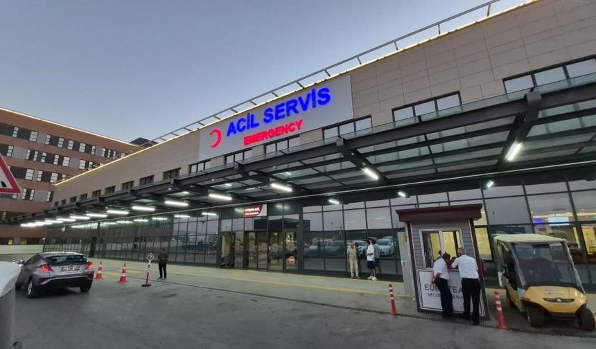 Eskişehir'de evlerinde baygın bulundular: Karı koca hastaneye kaldırıldı!