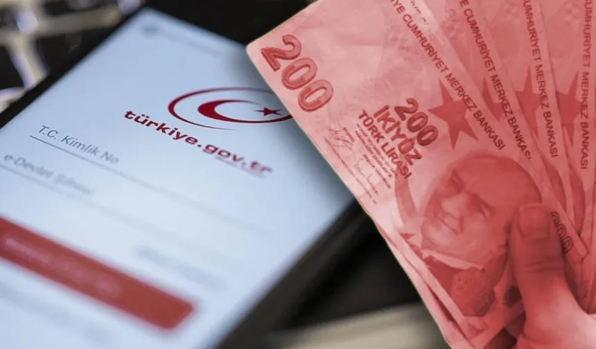 SGK'da 3 Maaş Sürprizi! e-Devlet'e Girenler Gözlerine İnanamadı!