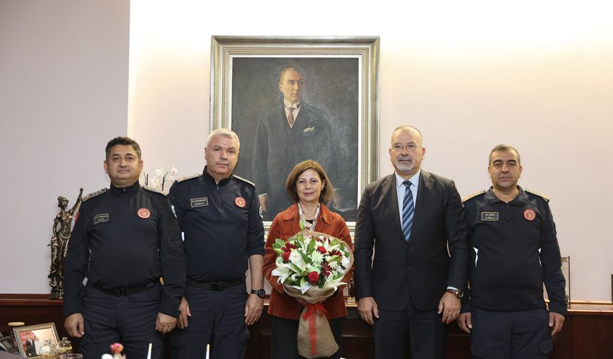 İtfaiyecilerden Başkan Ünlüce’ye anlamlı ziyaret