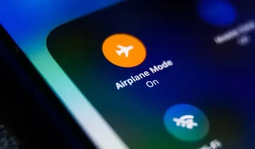 Neden uçaklarda telefonları uçak moduna alıyoruz?