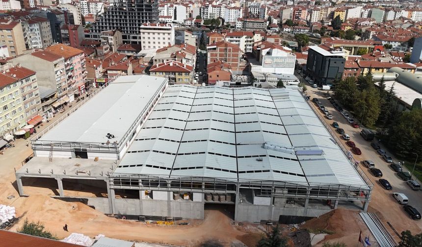 Kurtuluş Kapalı Pazar Yeri’nde sona yaklaşıldı