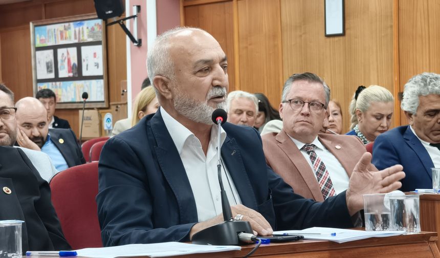 Mehmet Kepez’den YENİ Parti’ye: “İnşallah bundan sonra projelerini görürüz”