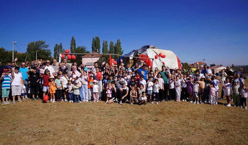 Eskişehir’de çocuklar uçurtma şenliğinde buluştu