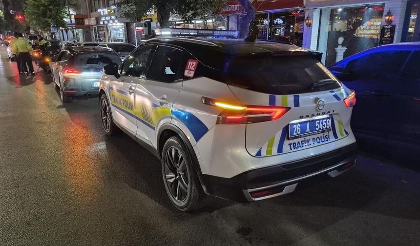 Eskişehir’de abartı egzoz denetiminde polise mukavemet: Sürücü gözaltına alındı