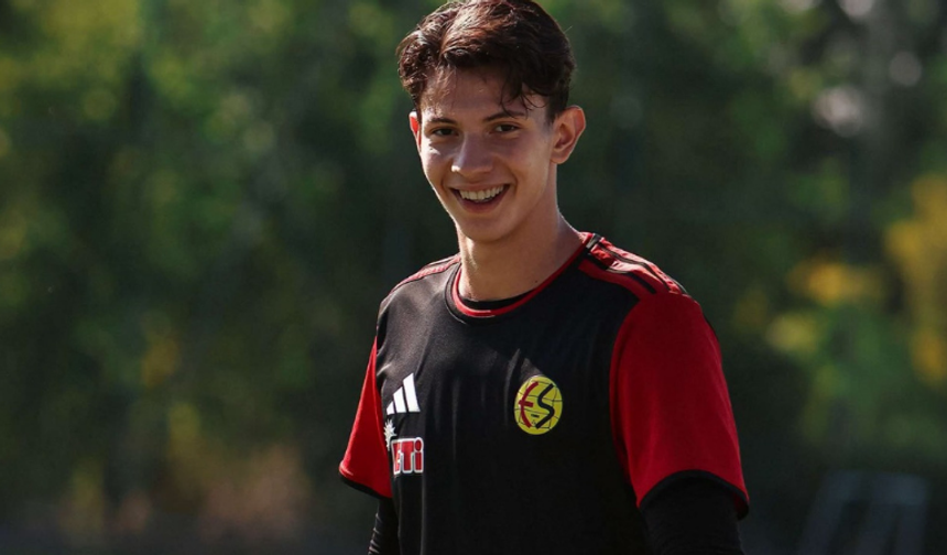 Eskişehirspor’un genç oyuncusu sakatlandı