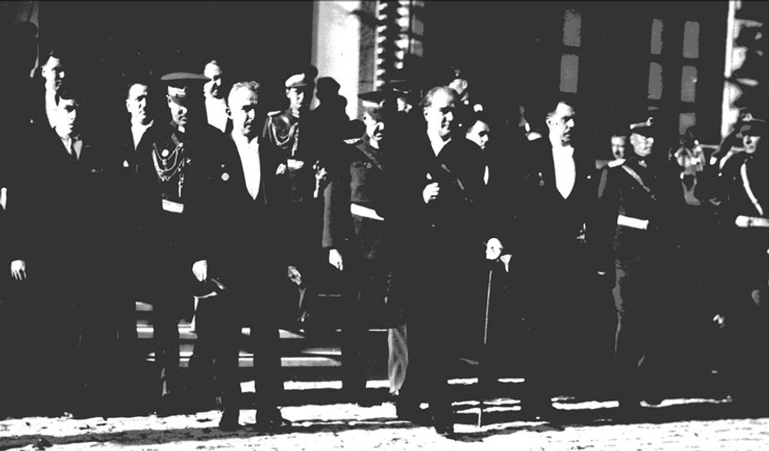 Can Hacıoğlu yazdı: Cumhuriyet tam bağımsızlıktır